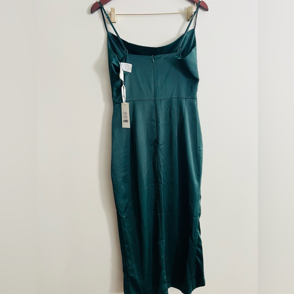 NWT DAZZLING LIGHTS MIDI DRESS - COWL NECK DRAPED DRESS IN EMERALD SATIN - Picture 5 of 7